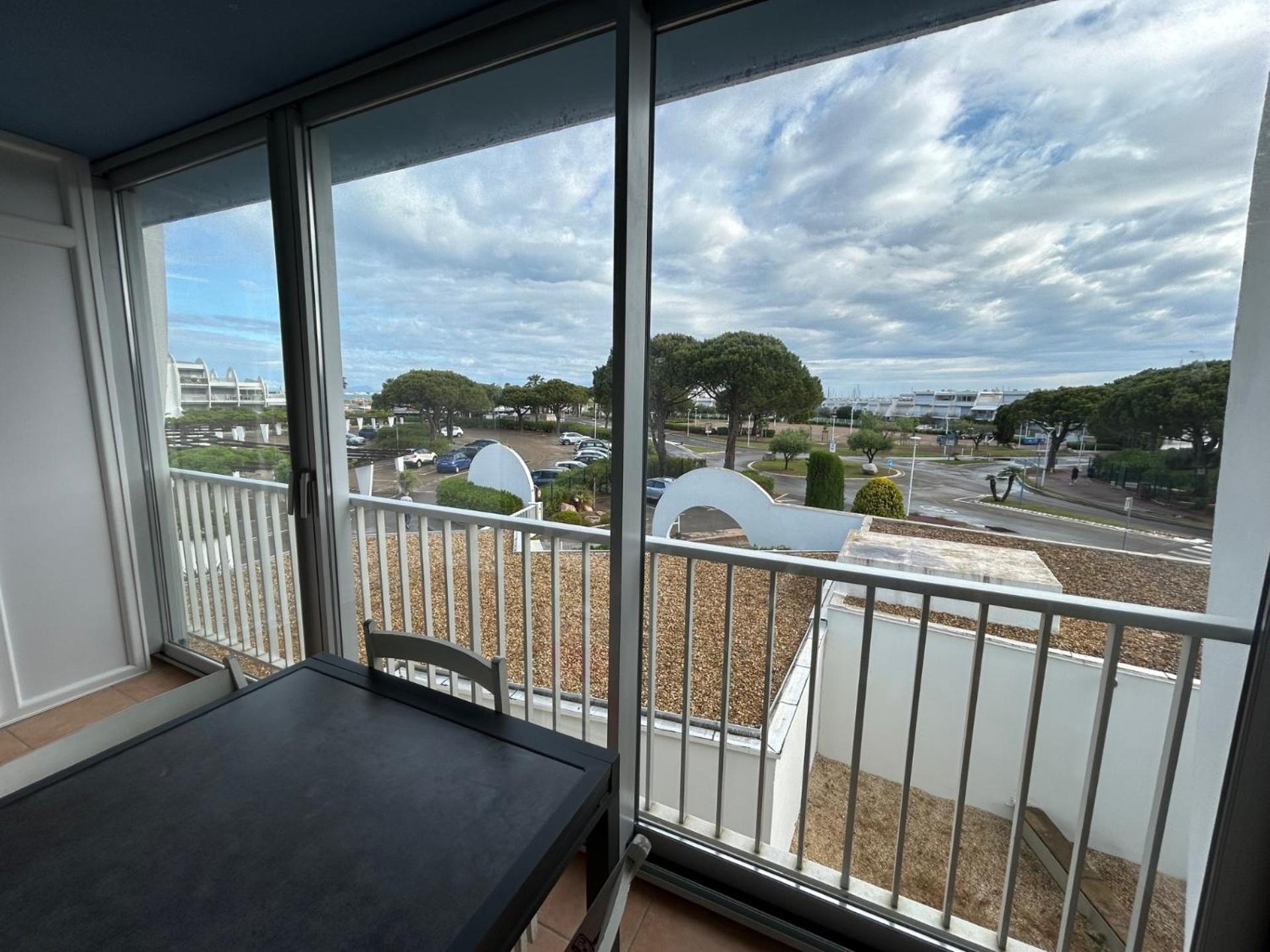 As22777- Studio Cabine Dans Une Residence De Standing Direct Sur Plage Sud 勒格罗-迪鲁瓦 外观 照片